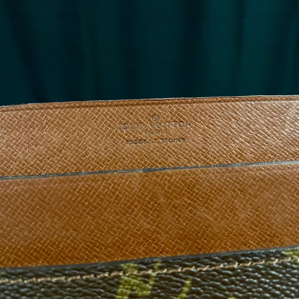 Louis Vuitton Vintage Monogram Portfolio - Picture 2 of 10